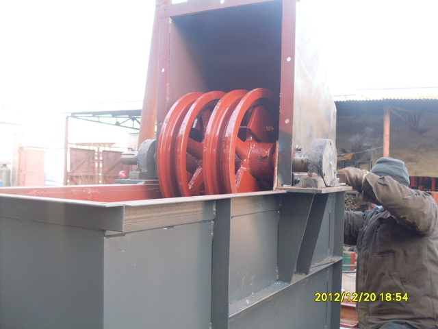 環鏈斗式提升機機頭安裝展示細節圖