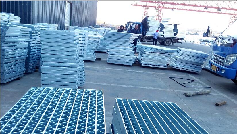 鍍鋅格柵板與樓梯踏板應用簡介